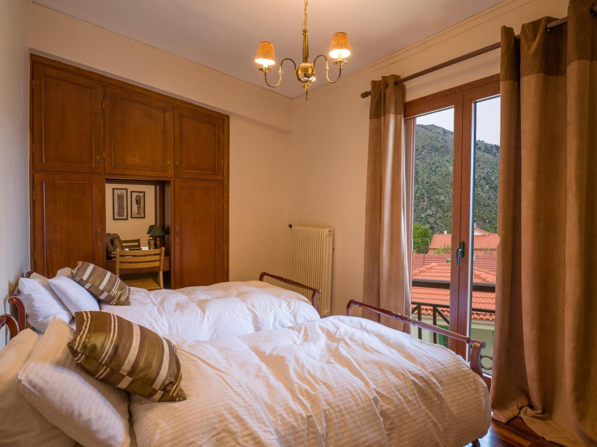 Traditional Luxury Villa Armonia Эйон Экстерьер фото