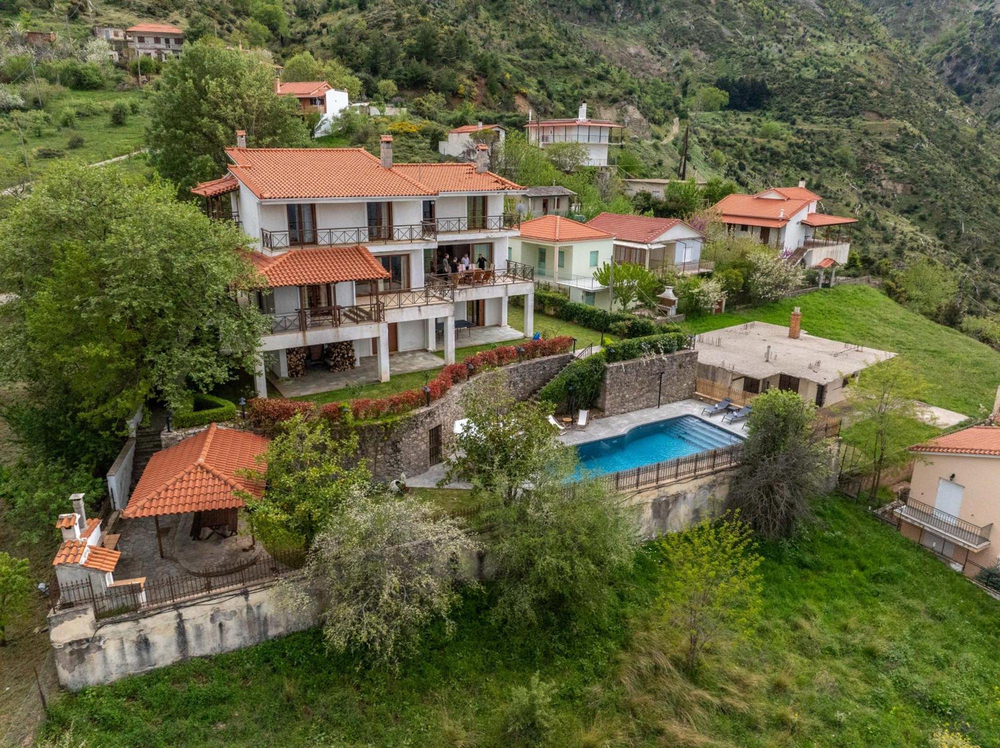 Traditional Luxury Villa Armonia Эйон Экстерьер фото